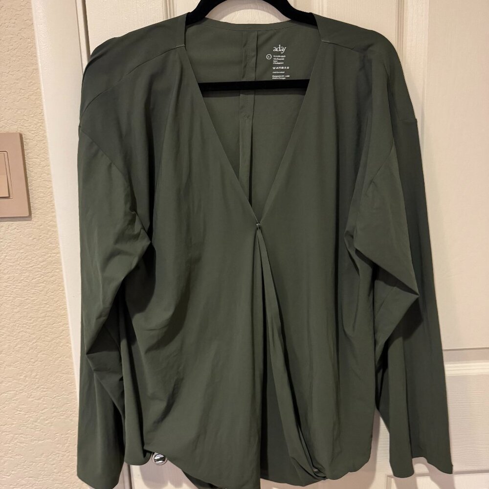 Aday That's a Wrap Top